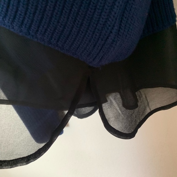 Banana republic sheer panel pullover - Picture 6 of 8